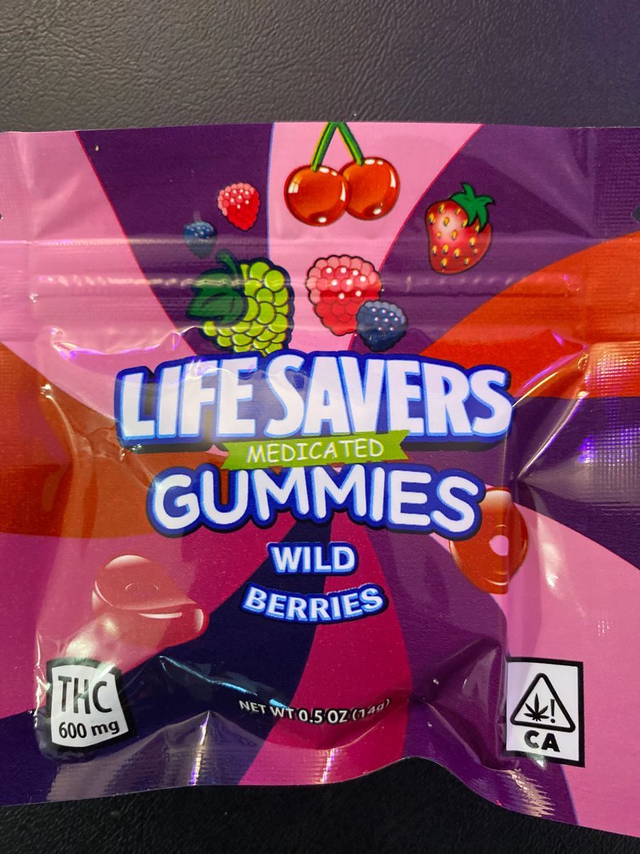Life-Saver-Gummies-Wild-Berry.jpg